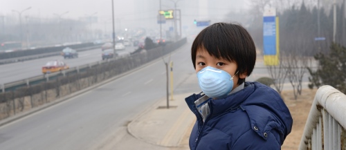 Boy pollution China